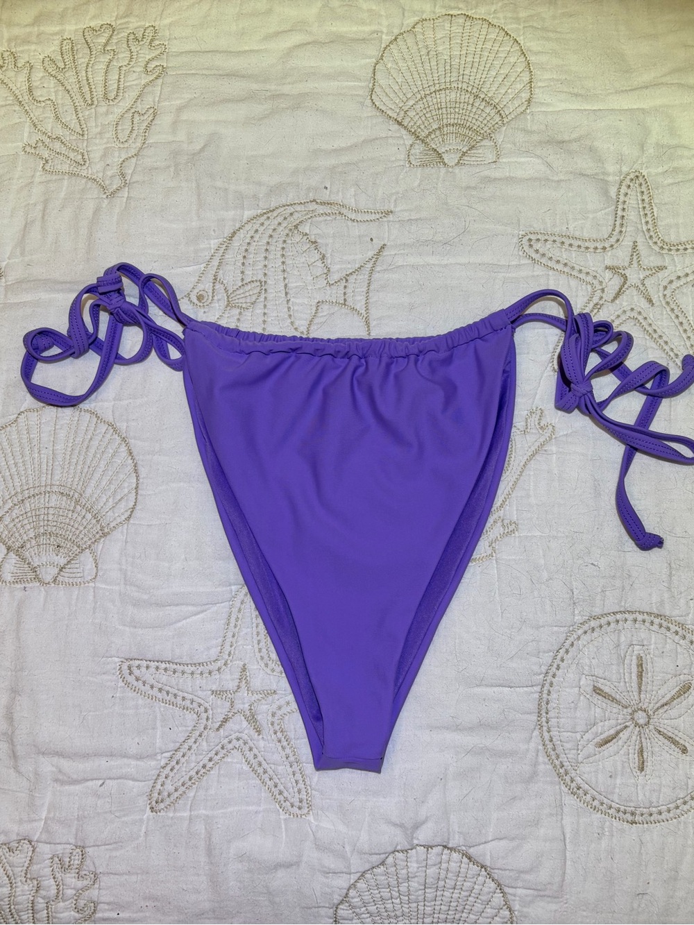 Fabletics Soft Lavender Purple Tie-Side Sliding Bikini Bottom.  Medium